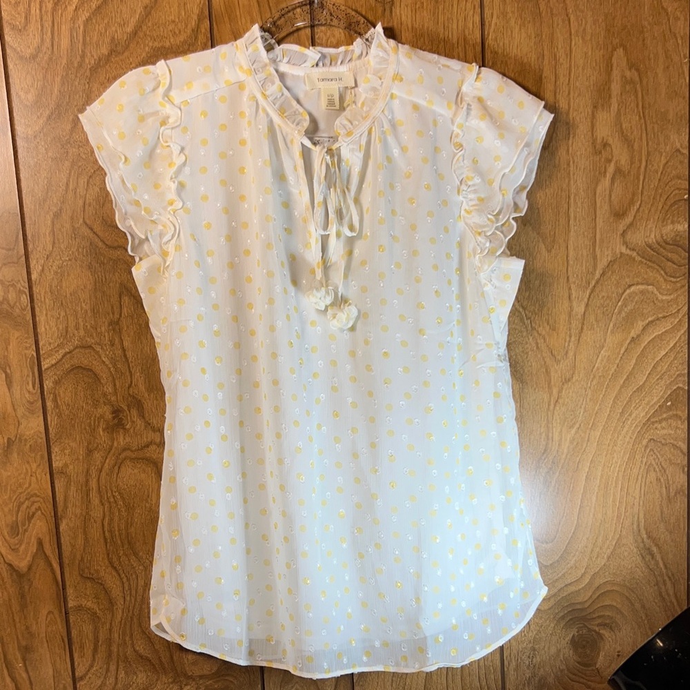 Chic White and Yellow Polka Dot Blouse